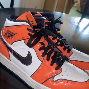Nike Air Jordan 1 High Orange with patent leather
